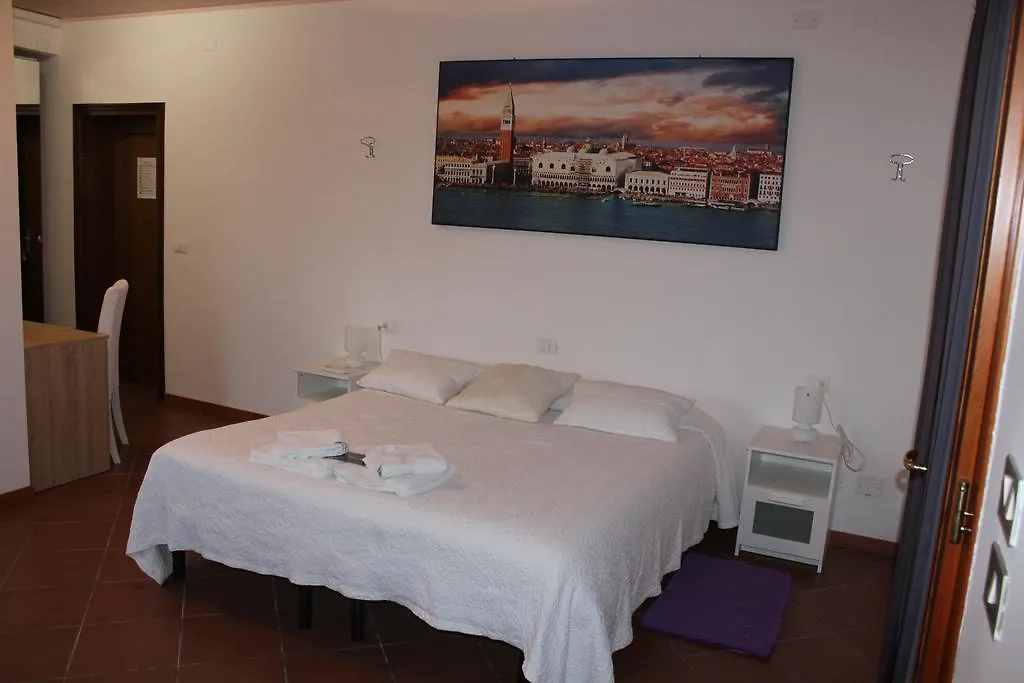 B&B Airport Venice Diego 2 Tessera